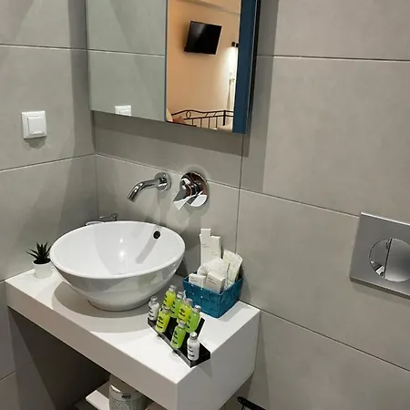 V-suites Ποτός