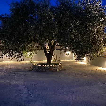 Διαμέρισμα V-suites Ποτός